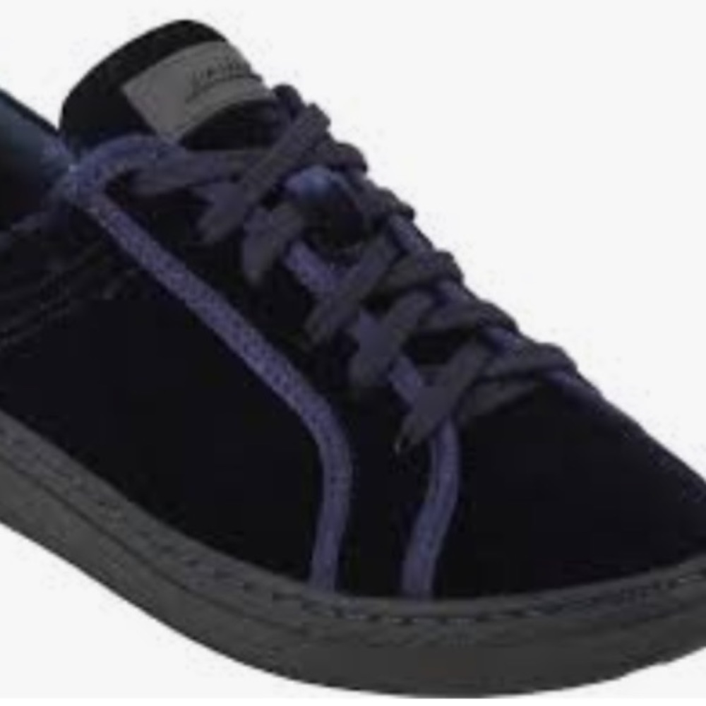 NWT Earth Zinnia Women’s Dark Navy Blue Velvet Lace-Up Shoes Sneakers - Picture 6 of 8